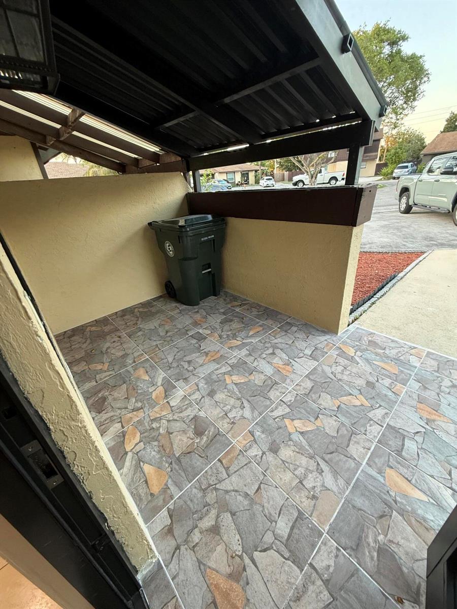 3773 Mil Stream Court, FL 33463 photo 3