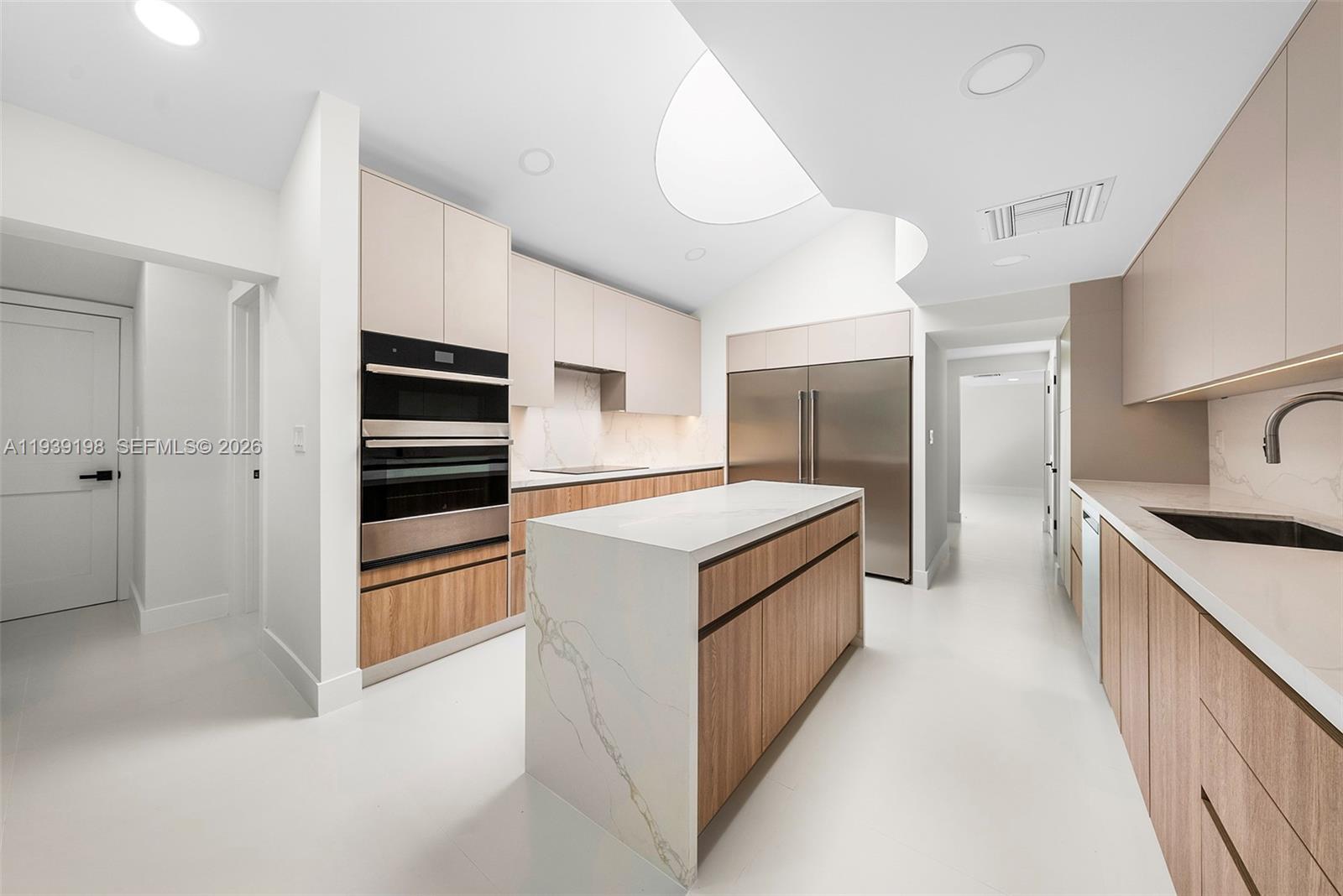 7540 Los Pinos Blvd, Coral Gables FL 33143 photo 3