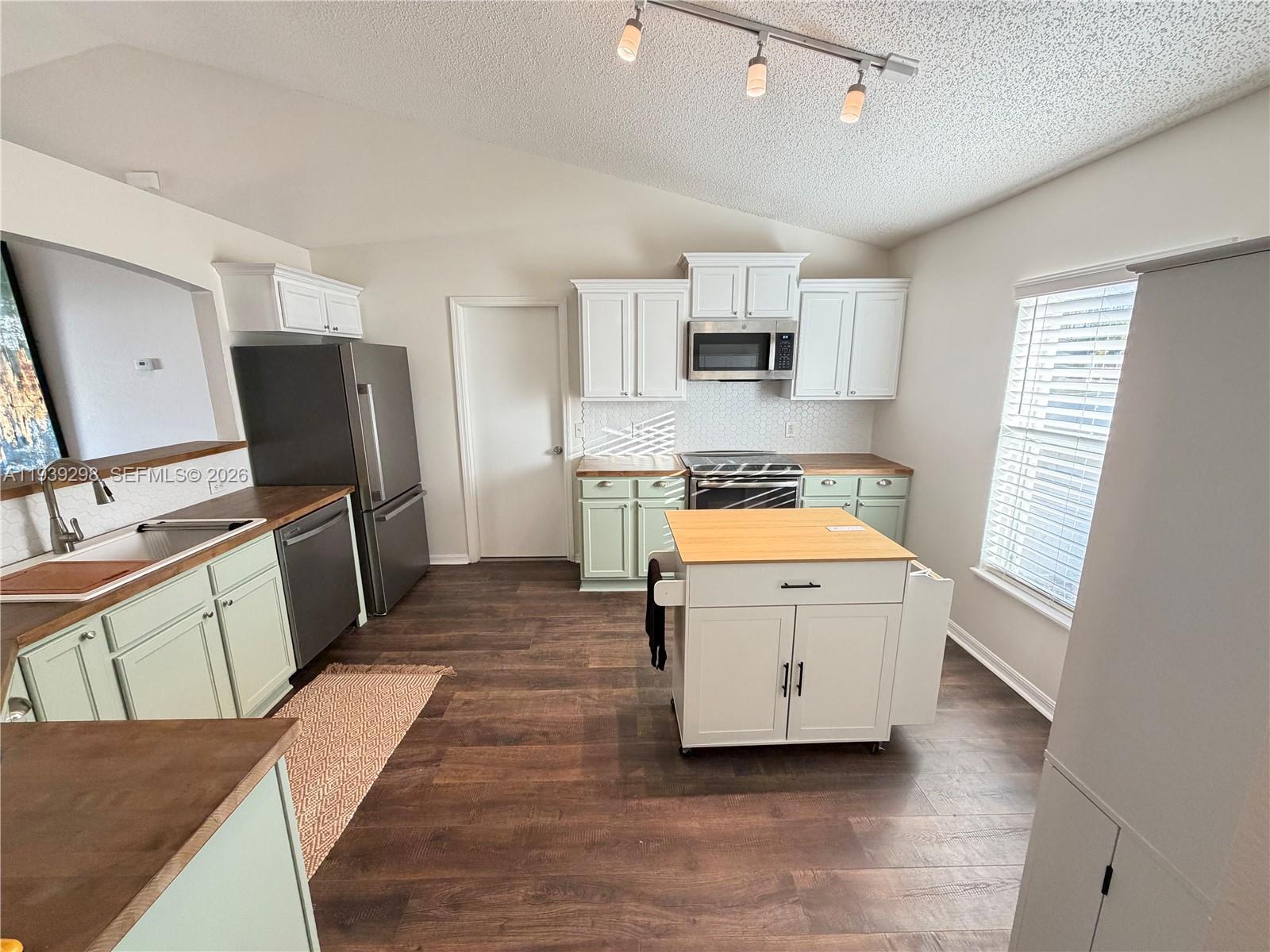 7 Zeidler PL, Palm Coast FL 32164 photo 3