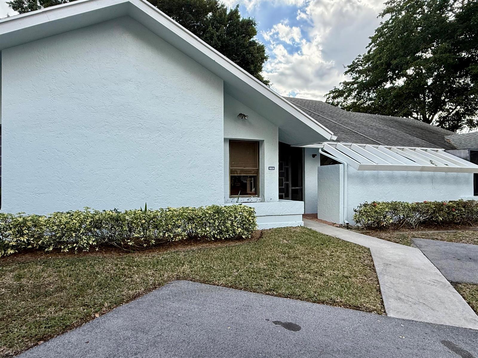 10926 Hidden Lake Place, Boca Raton FL 33498 photo 2