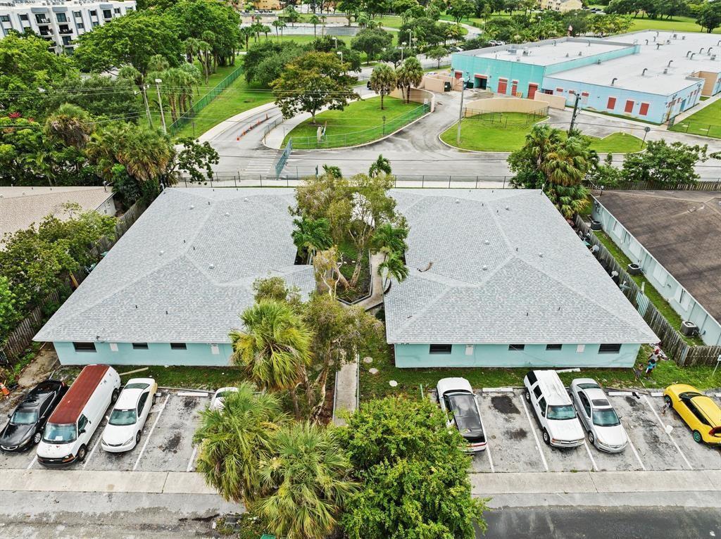 5748 NW 27th Court, Fort Lauderdale FL 33313 photo 2