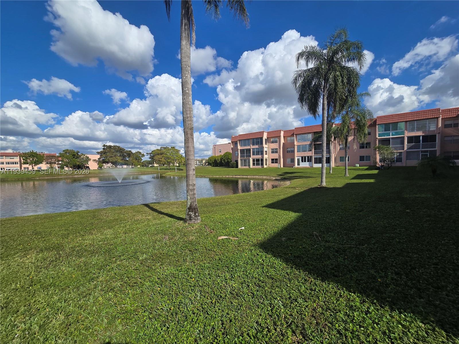 9441 Sunrise Lakes Blvd # 108, Sunrise FL 33322 photo 3