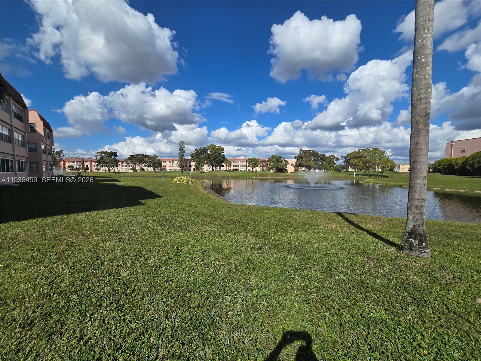 9441 Sunrise Lakes Blvd # 108, Sunrise FL 33322 photo 4