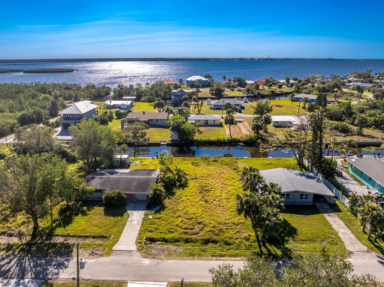 188 Danforth Drive, Port Charlotte FL 33980 photo 2