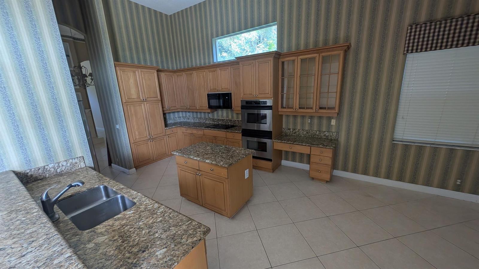 7107 NW 47th Lane, Coconut Creek FL 33073