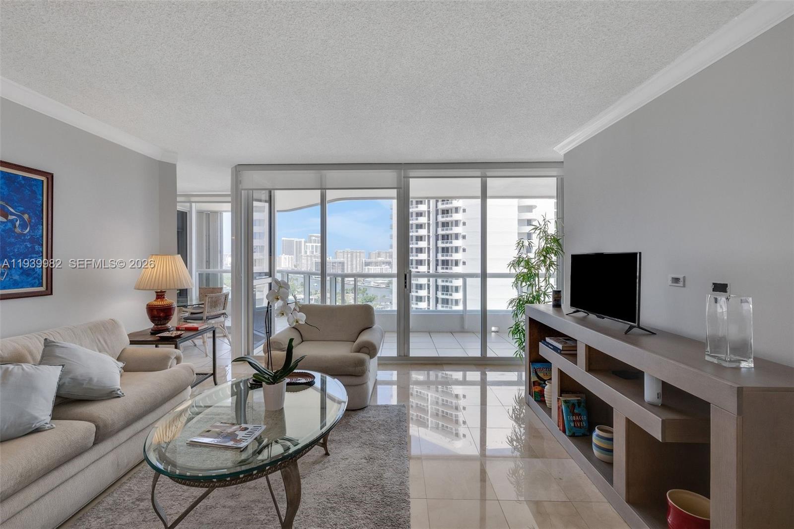 21205 YACHT CLUB DR # 1802, Aventura FL 33180 photo 5