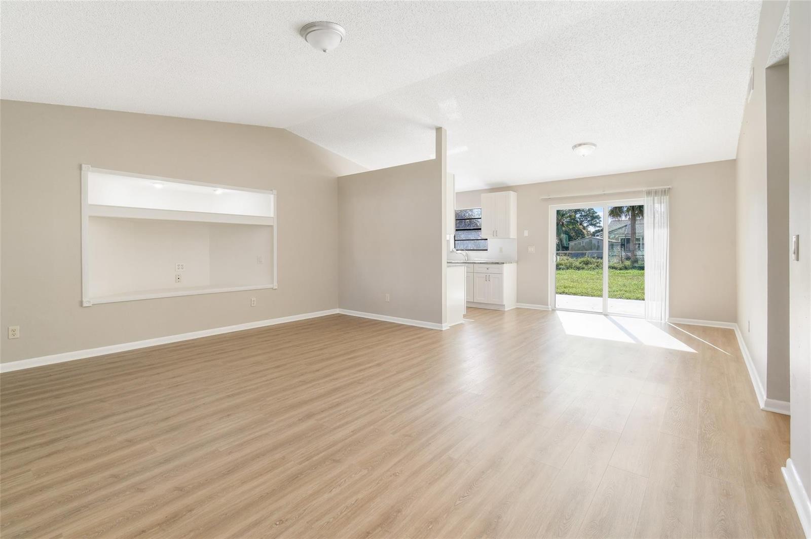 516 SW Buswell Avenue, Port St. Lucie FL 34983 photo 4