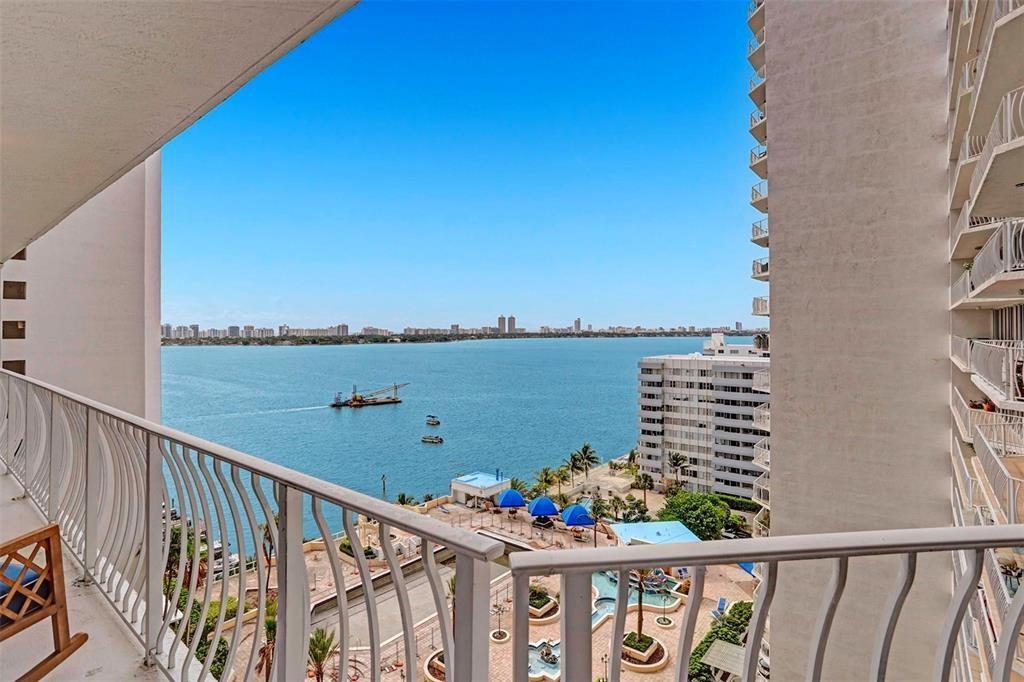 7601 E Treasure Drive # 1524, North Bay Village FL 33141 photo 3