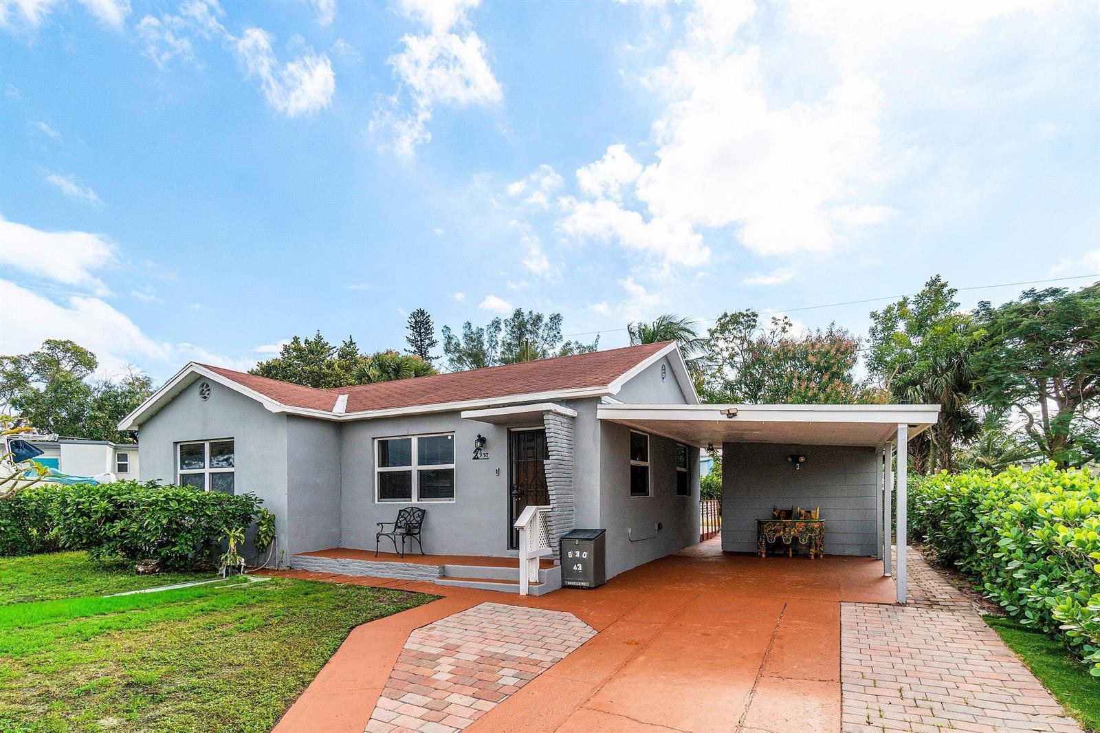 930 43rd Street, West Palm Beach FL 33407 photo 3