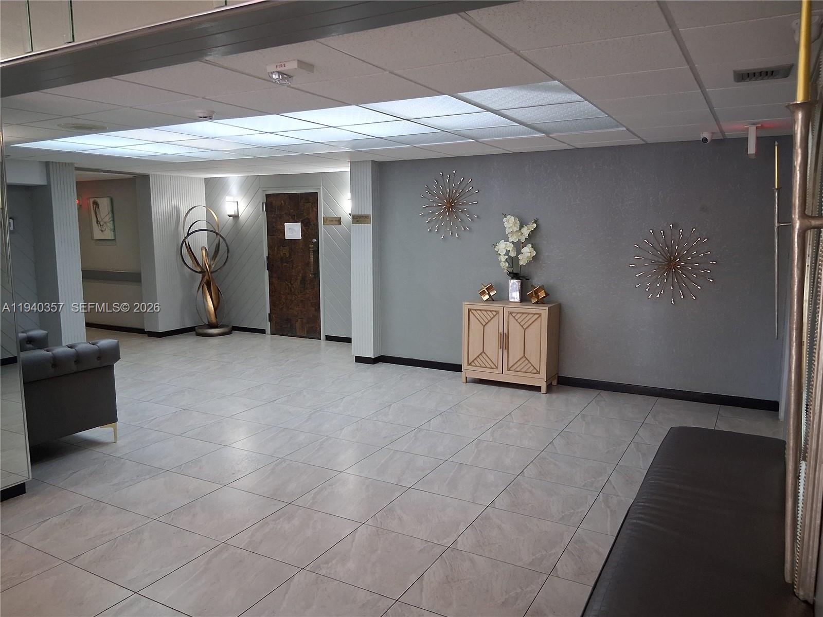 1400 Saint Charles Pl # 524, Pembroke Pines FL 33026 photo 4