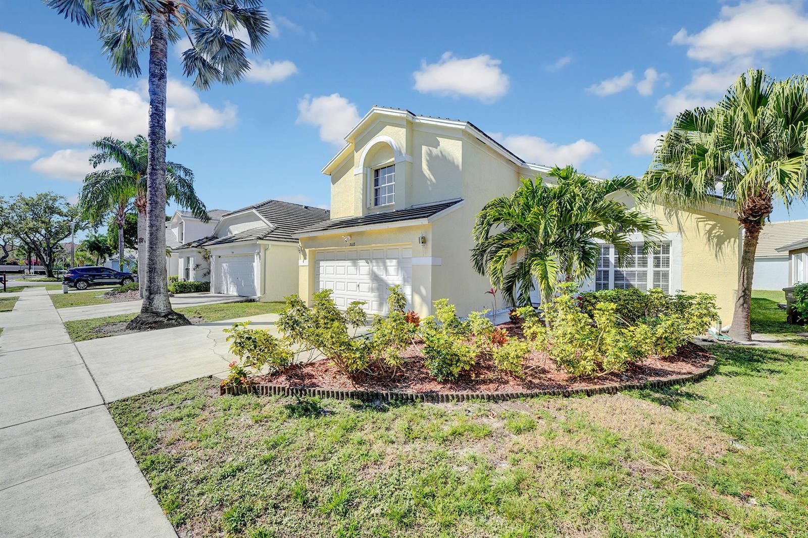 2008 Normandy Circle, West Palm Beach FL 33409 photo 4