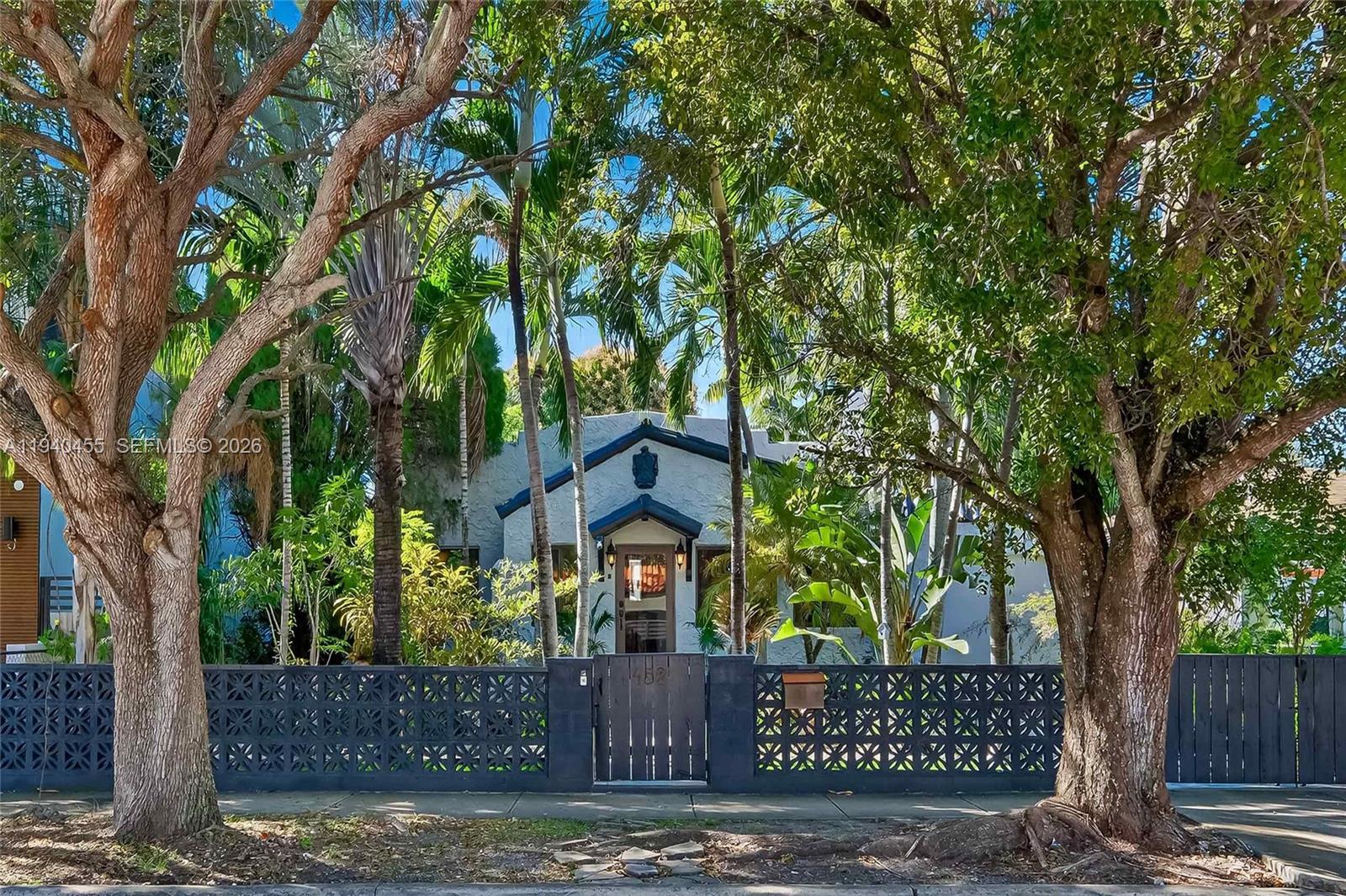 452 SW 21st Road, Miami FL 33129