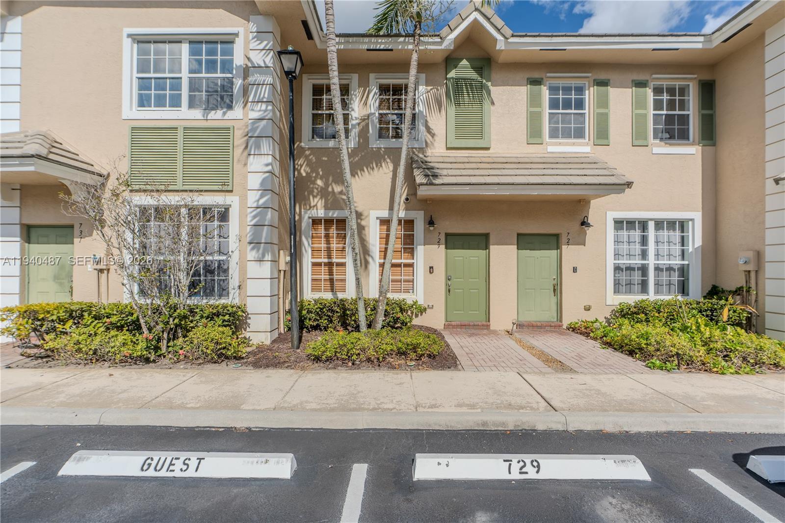 729 NW 42nd Ave, Plantation FL 33317 photo 5