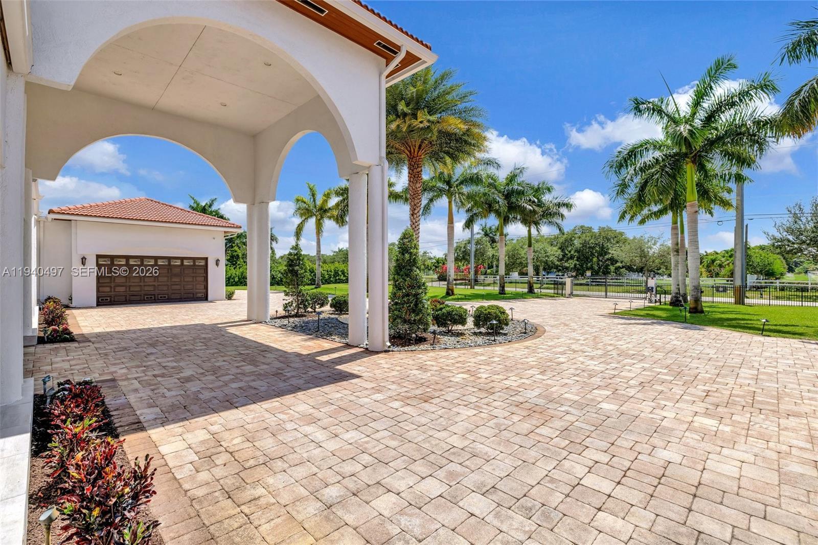 4610 SW 178th Ave, Southwest Ranches FL 33331 photo 5