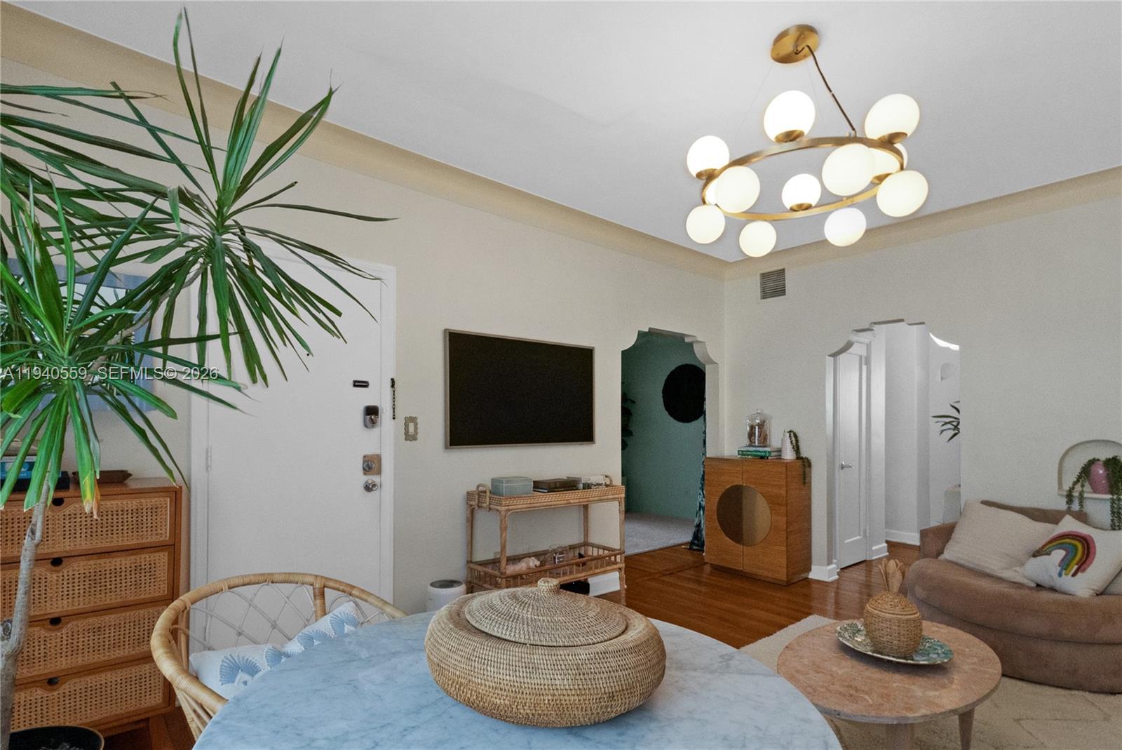 826 Euclid Ave # 11, Miami Beach FL 33139 photo 5
