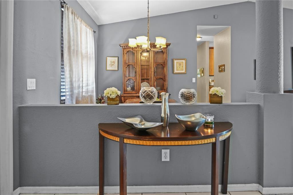 8209 SW 173rd Terrace, Palmetto Bay FL 33157 photo 3