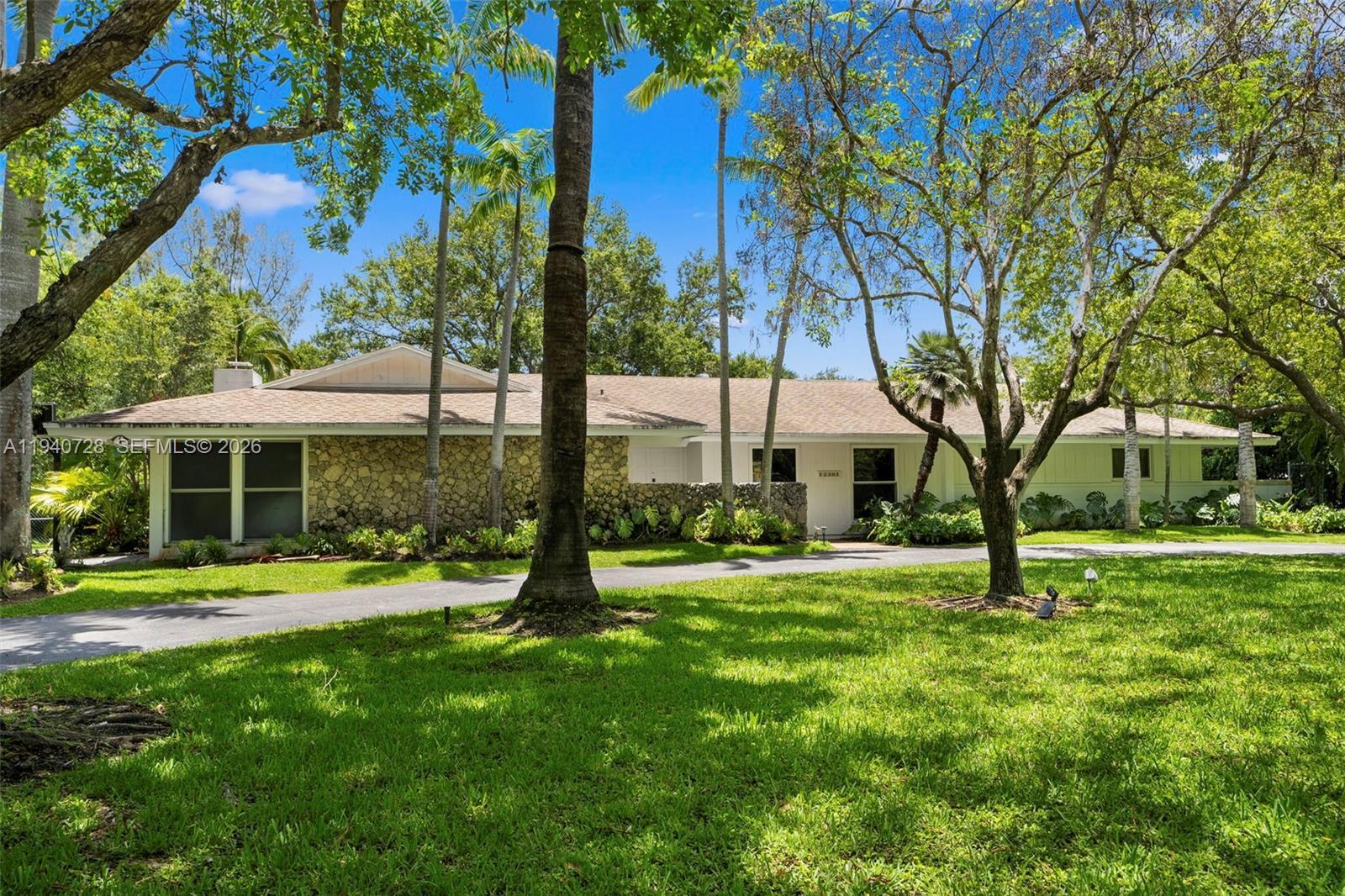 12365 SW 60th Ct, Pinecrest FL 33156 photo 5