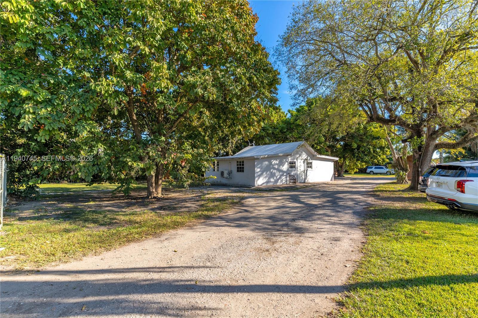 19750 SW 136th St, Miami FL 33196 photo 3