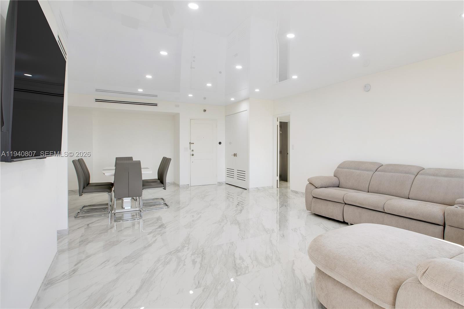 10185 Collins Ave # 907, Bal Harbour FL 33154 photo 4