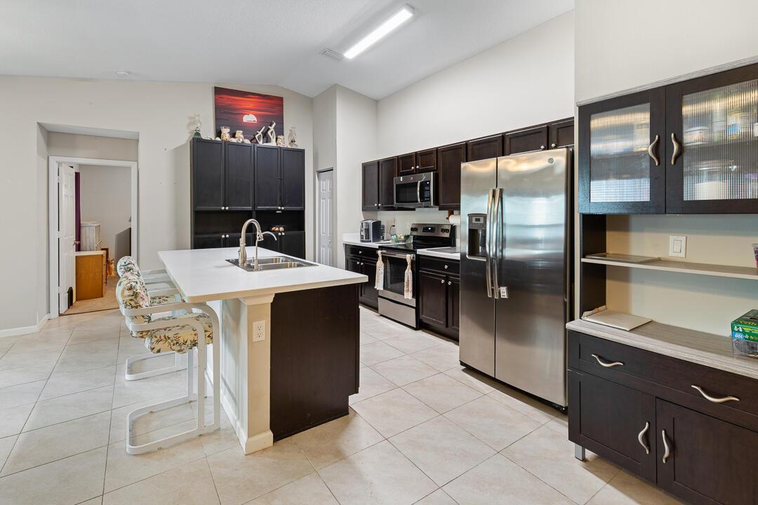 4026 SW Haycroft Street, Port St. Lucie FL 34953 photo 4