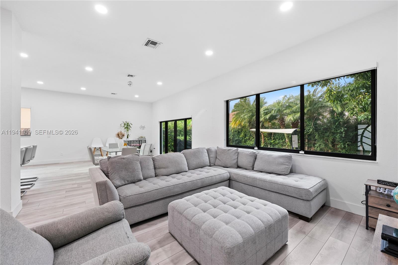 918 NE 36th Ave, Homestead FL 33033