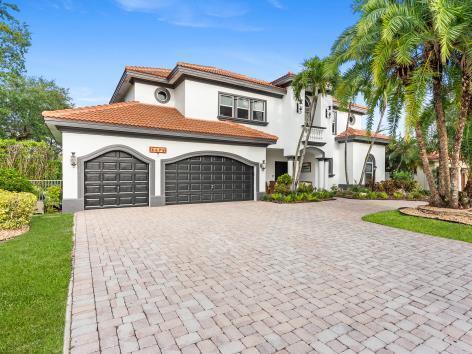 6676 NW 127th Terrace, Parkland FL 33076 photo 3