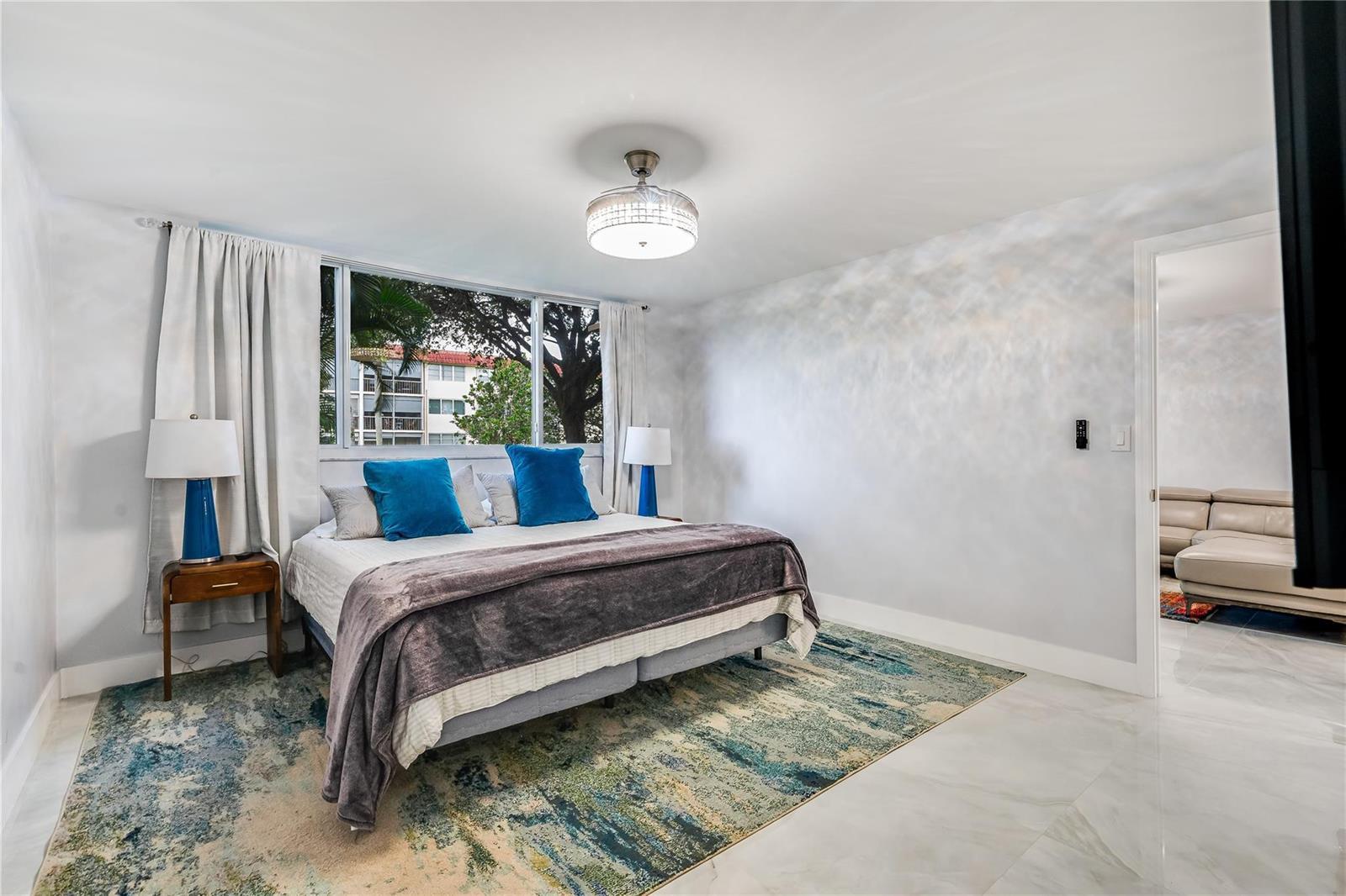 9523 S Hollybrook Lake Drive # 102, Pembroke Pines FL 33025 photo 3