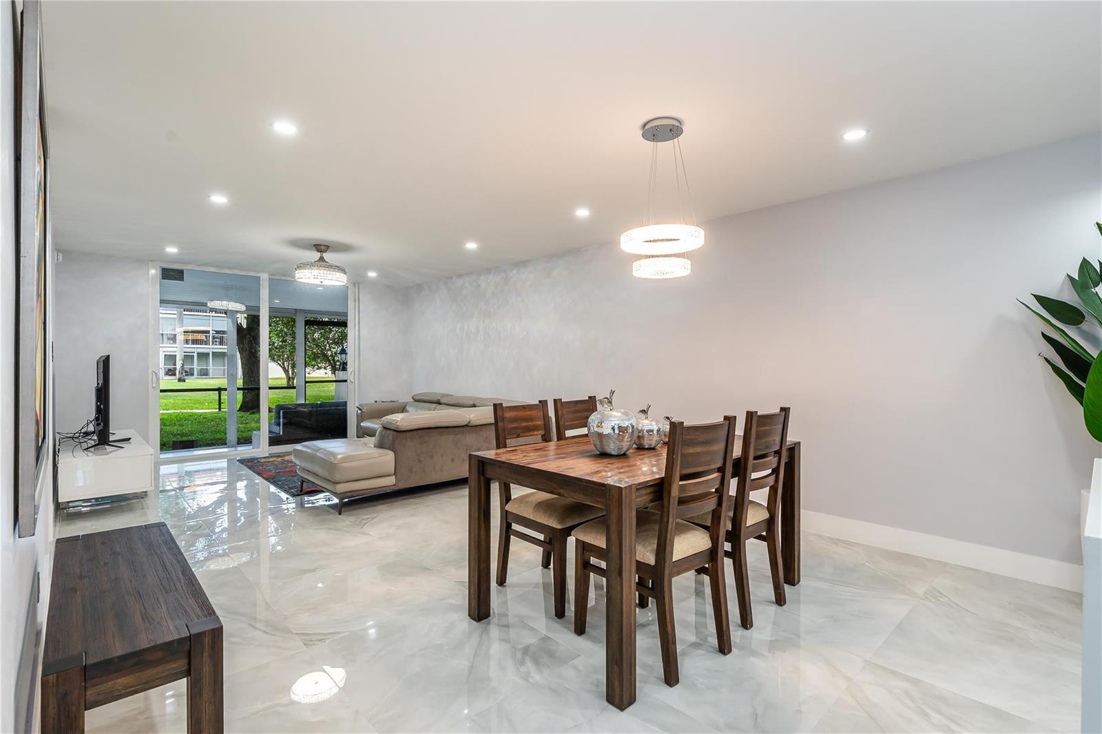 9523 S Hollybrook Lake Drive # 102, Pembroke Pines FL 33025 photo 5