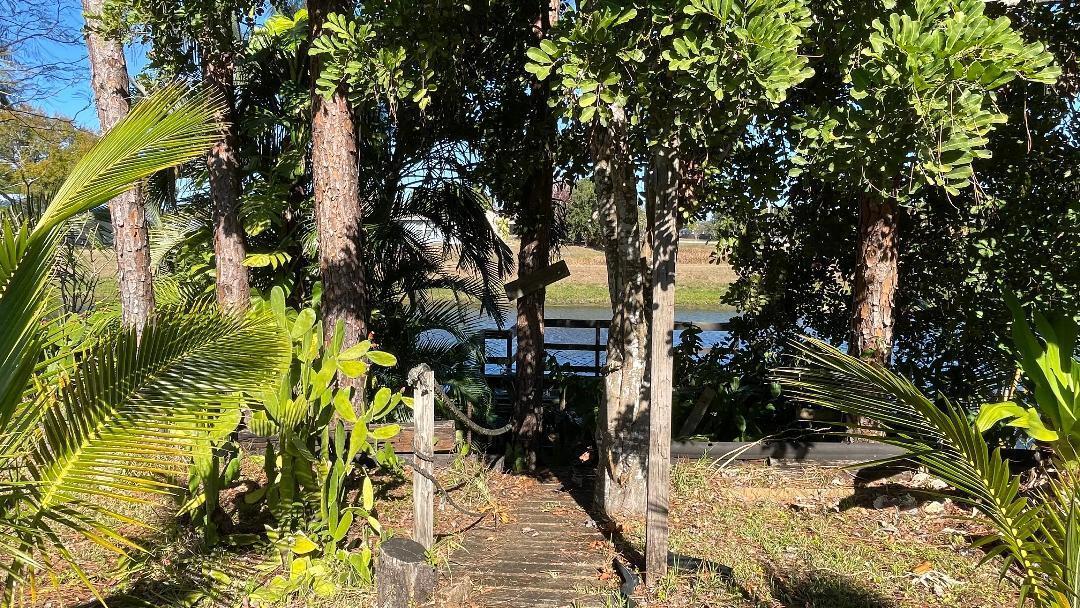798 NW Selvitz Road, Port St. Lucie FL 34983