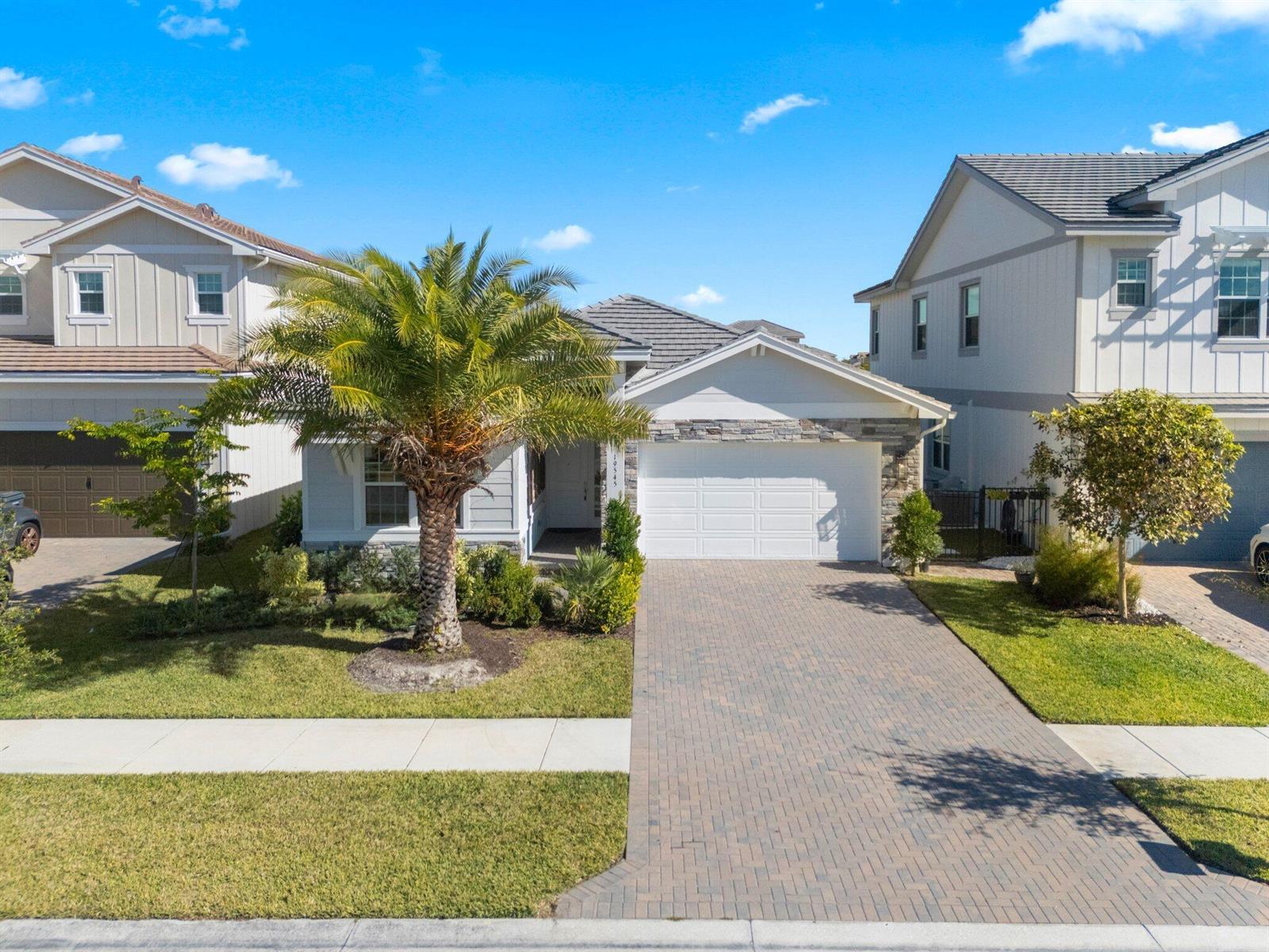 19545 Broad Shore Walk, Loxahatchee FL 33470 photo 2