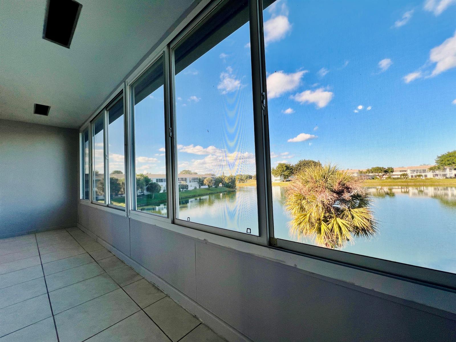 210 Somerset K, West Palm Beach FL 33417