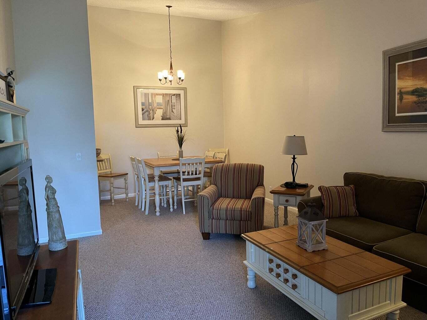 6327 Chasewood Drive # G, Jupiter FL 33458 photo 2