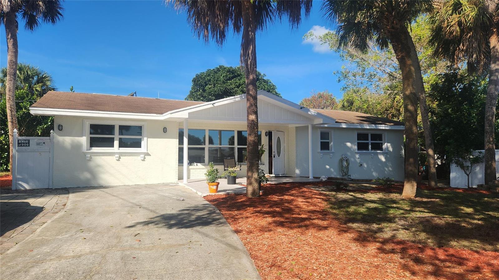 4646 NE Dudley Circle, Jensen Beach FL 34957