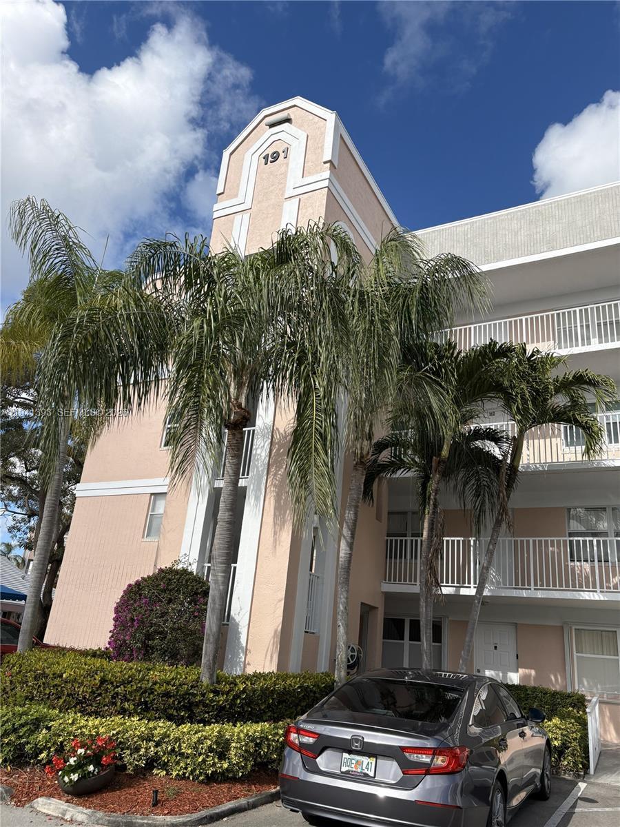 2602 NW 103rd Ave # 401, Sunrise FL 33322