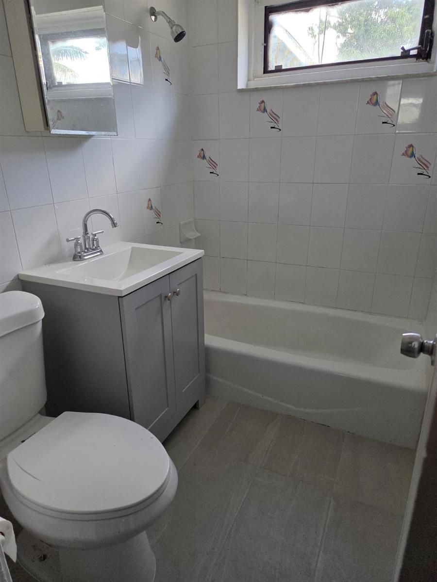 31 Edmund Road # 1, West Park FL 33023 photo 3