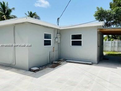 804 N 20th Ct, Hollywood FL 33020 photo 3