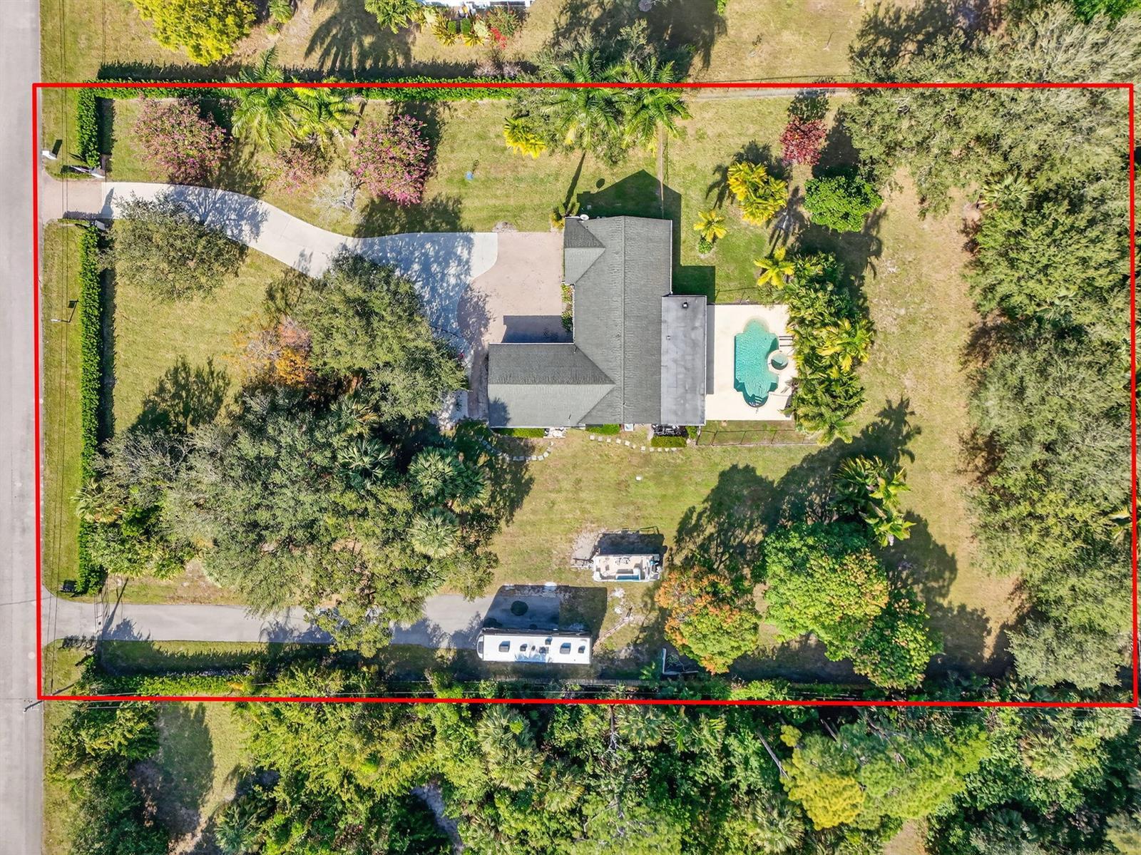 8218 S Elizabeth Avenue, Palm Beach Gardens FL 33418 photo 3