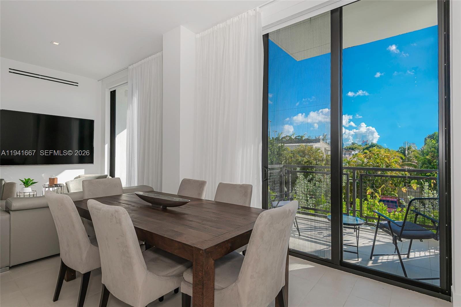 1030 15th St # 214, Miami Beach FL 33139 photo 5