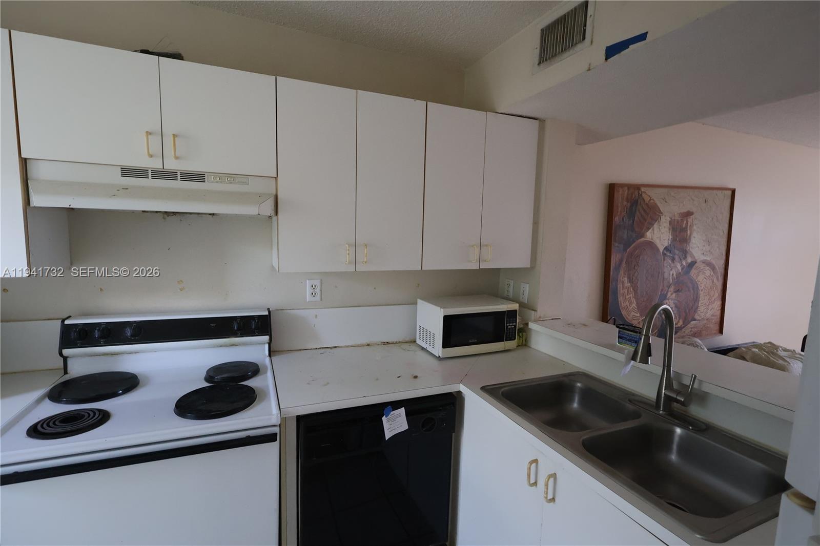 318 NW 107th Ave # 2B, Miami FL 33172 photo 5