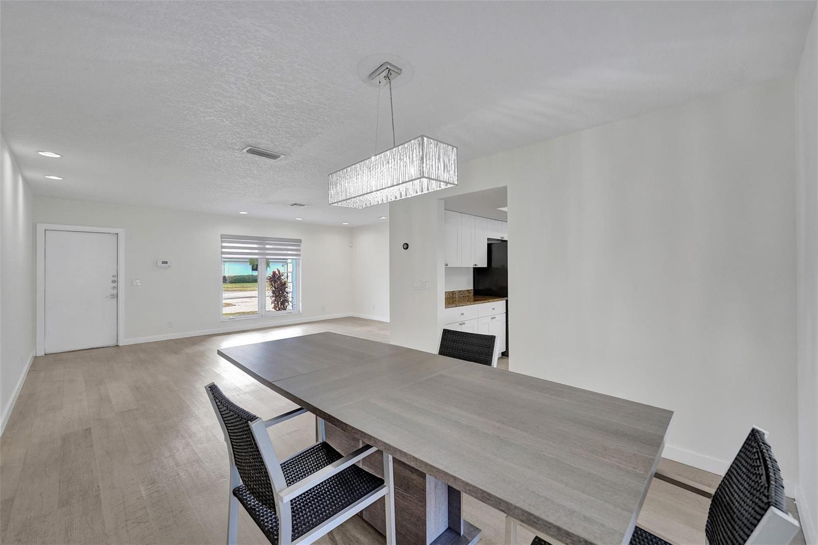 4001 N 41st Court, Hollywood FL 33021 photo 3