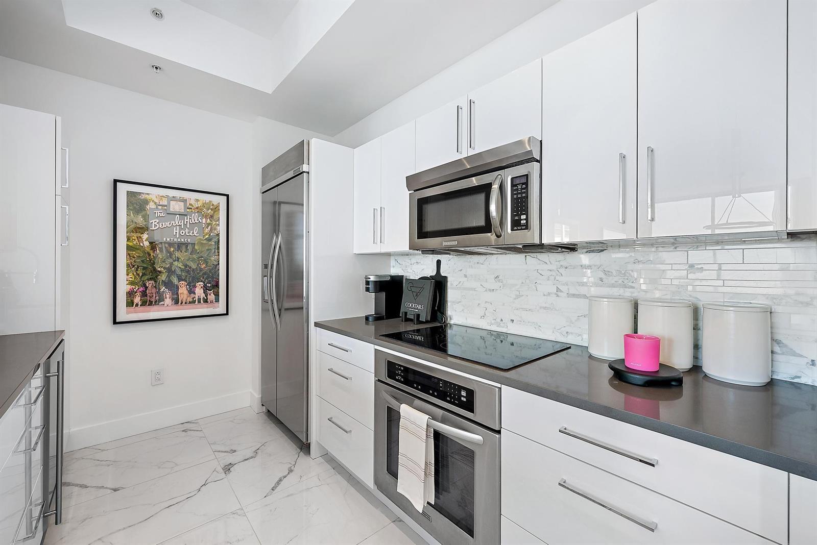 550 Okeechobee Boulevard # 03, West Palm Beach FL 33401 photo 2