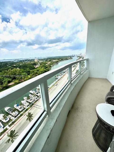4401 Collins Ave # 1817, Miami Beach FL 33140 photo 3