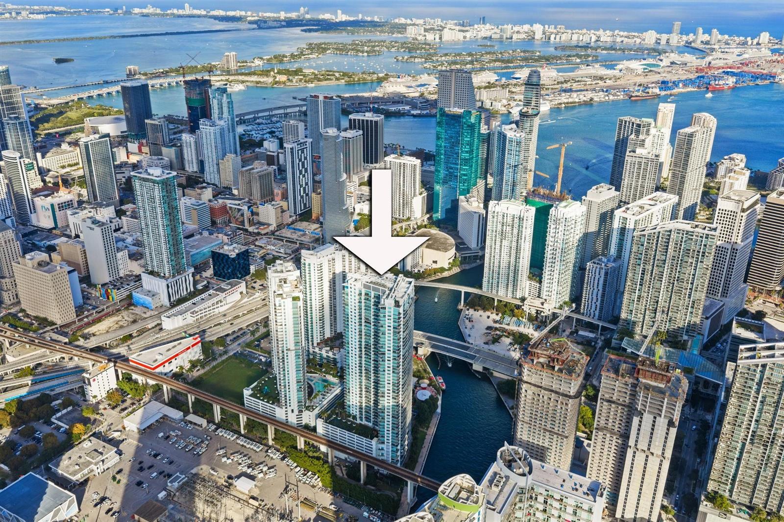 92 SW 3rd Street # 1807, Miami FL 33130 photo 4