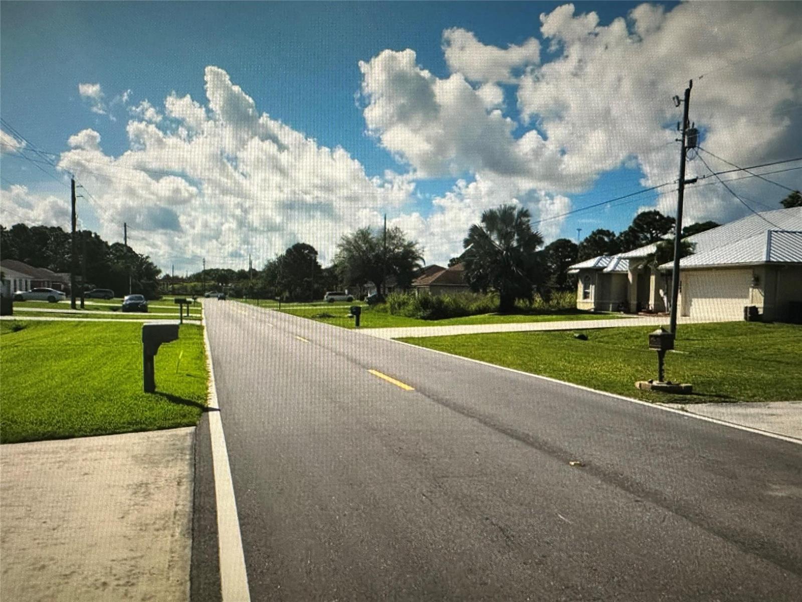 2042 SW Savage Boulevard, Port St. Lucie FL 34953 photo 2