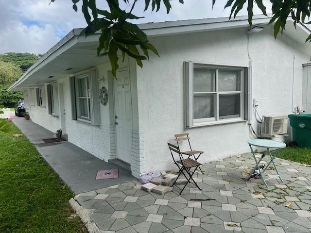 106 NW 12th Avenue, Dania Beach FL 33004 photo 2