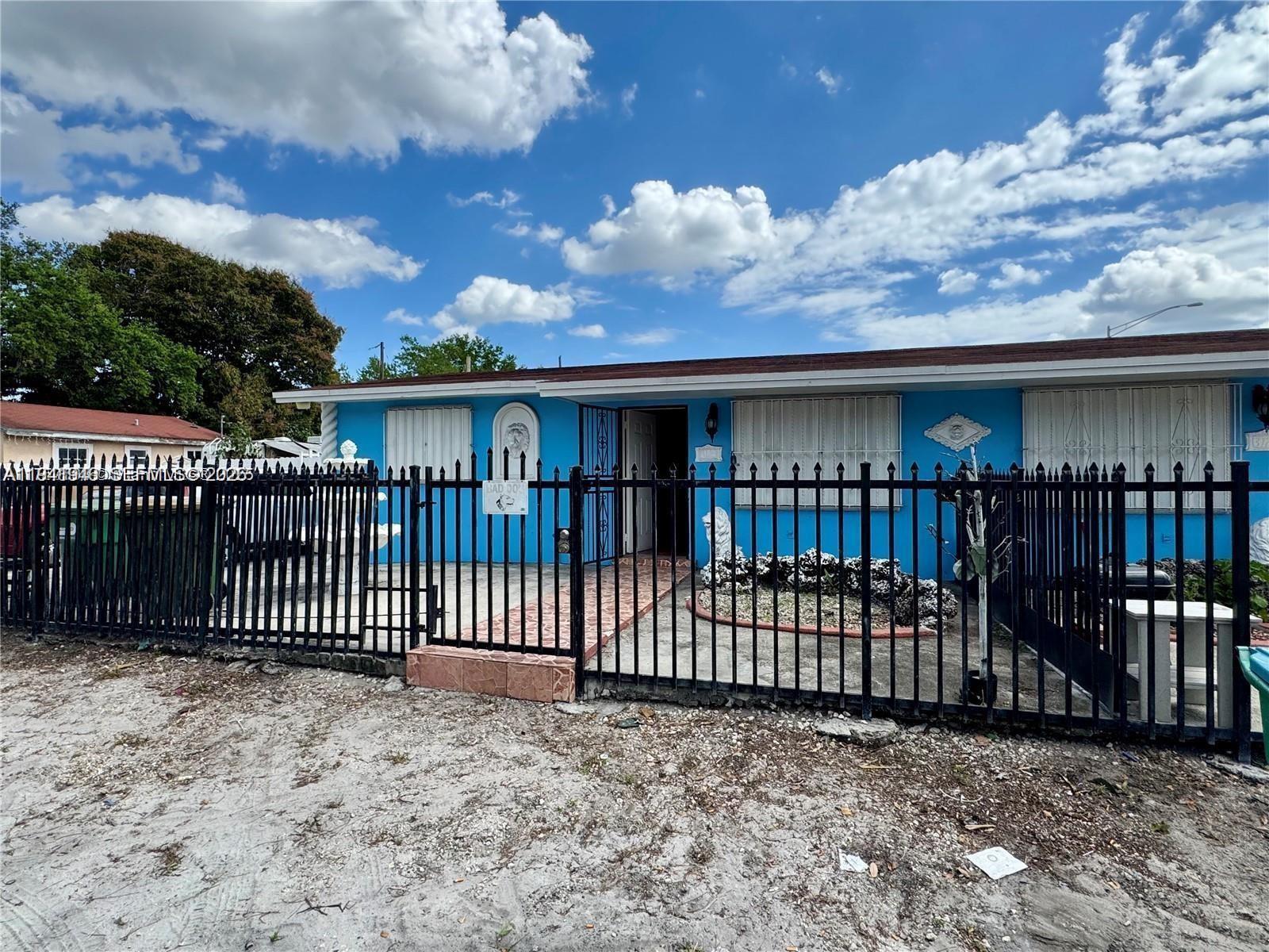 3121 NW 103rd St # 4, Miami FL 33147