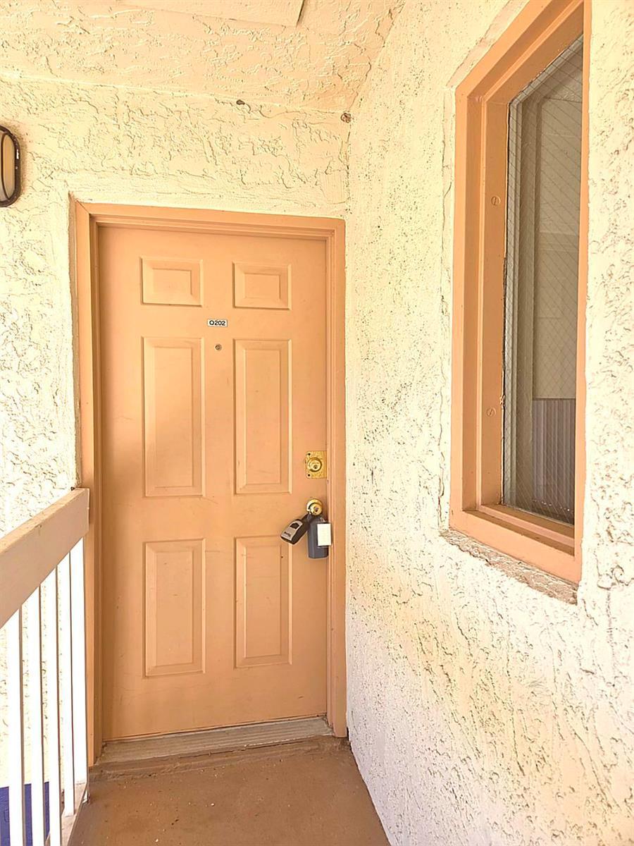 1524 SE Royal Green Circle # 202, Port St. Lucie FL 34952 photo 3