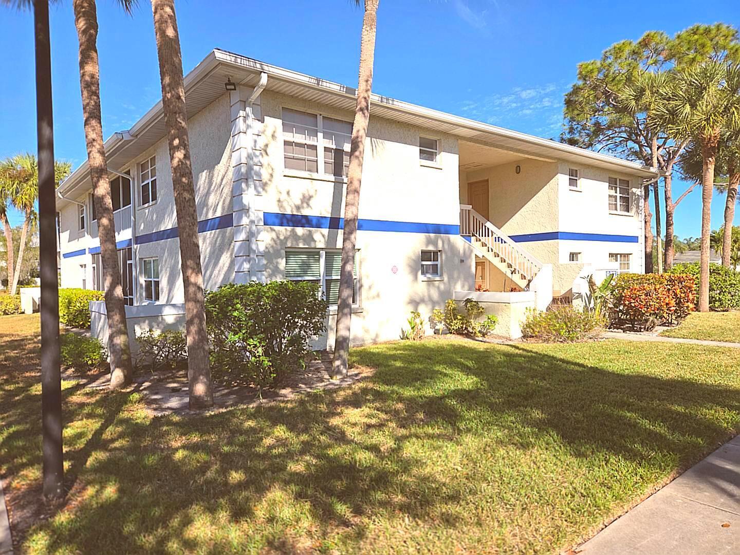 1524 SE Royal Green Circle # 202, Port St. Lucie FL 34952
