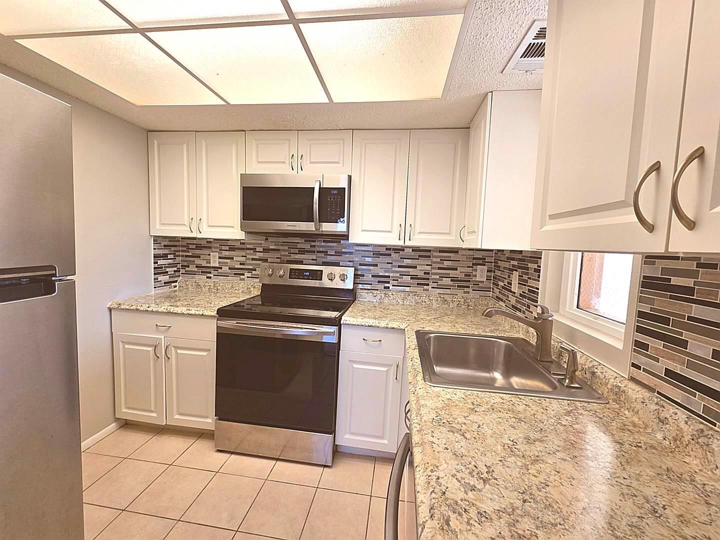 1524 SE Royal Green Circle # 202, Port St. Lucie FL 34952 photo 5