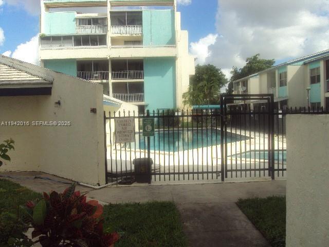 Lauderhill, FL 33313 photo 2